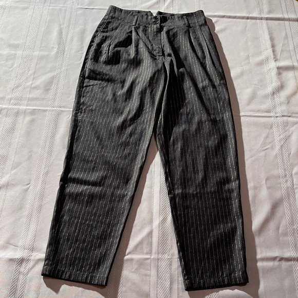 FRNCH Grey/gold pinstripe highwaisted trousers - Picture 4 of 15